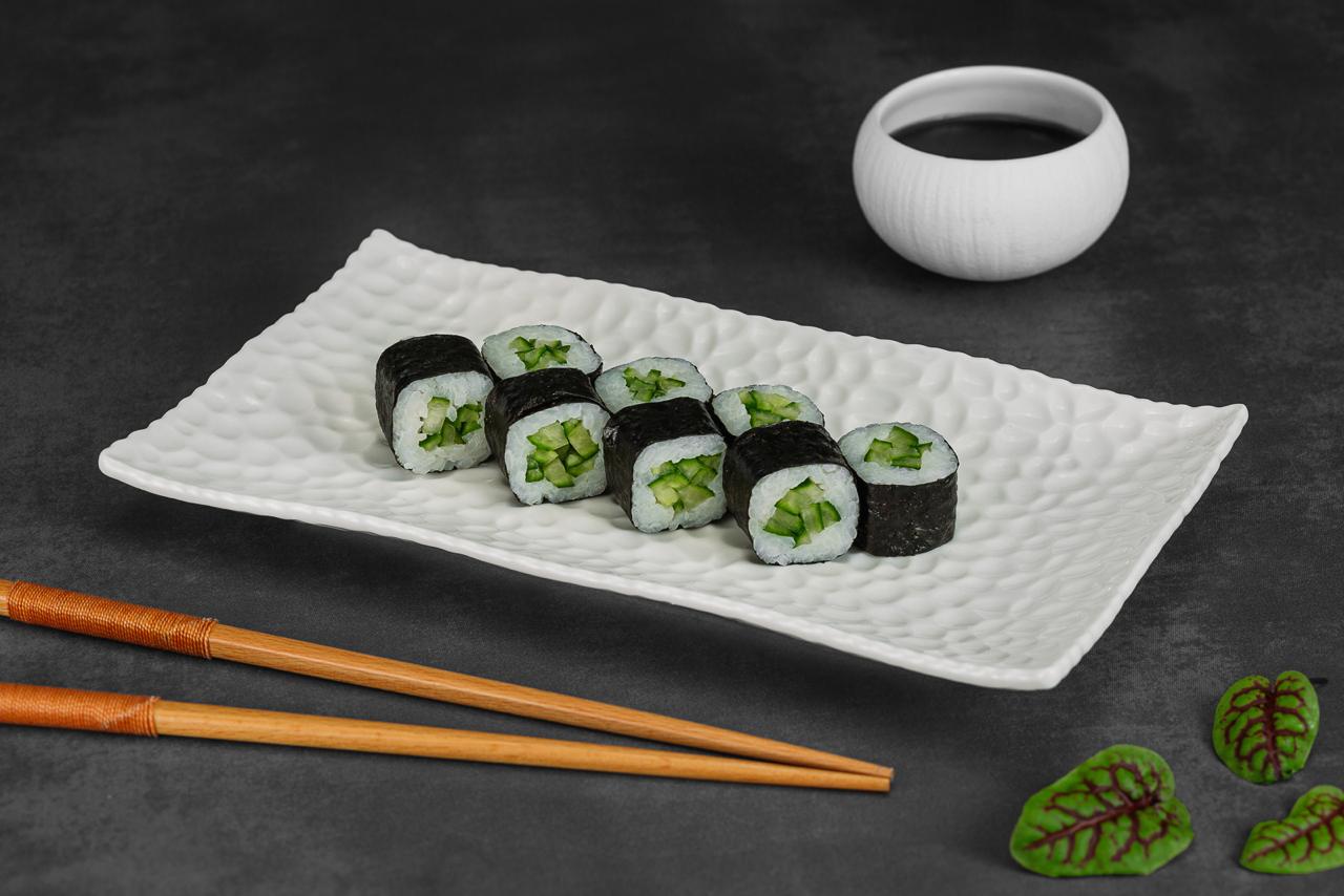 Фото РОЛЛ С ОГУРЦОМ